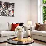 דירה Floyen And
